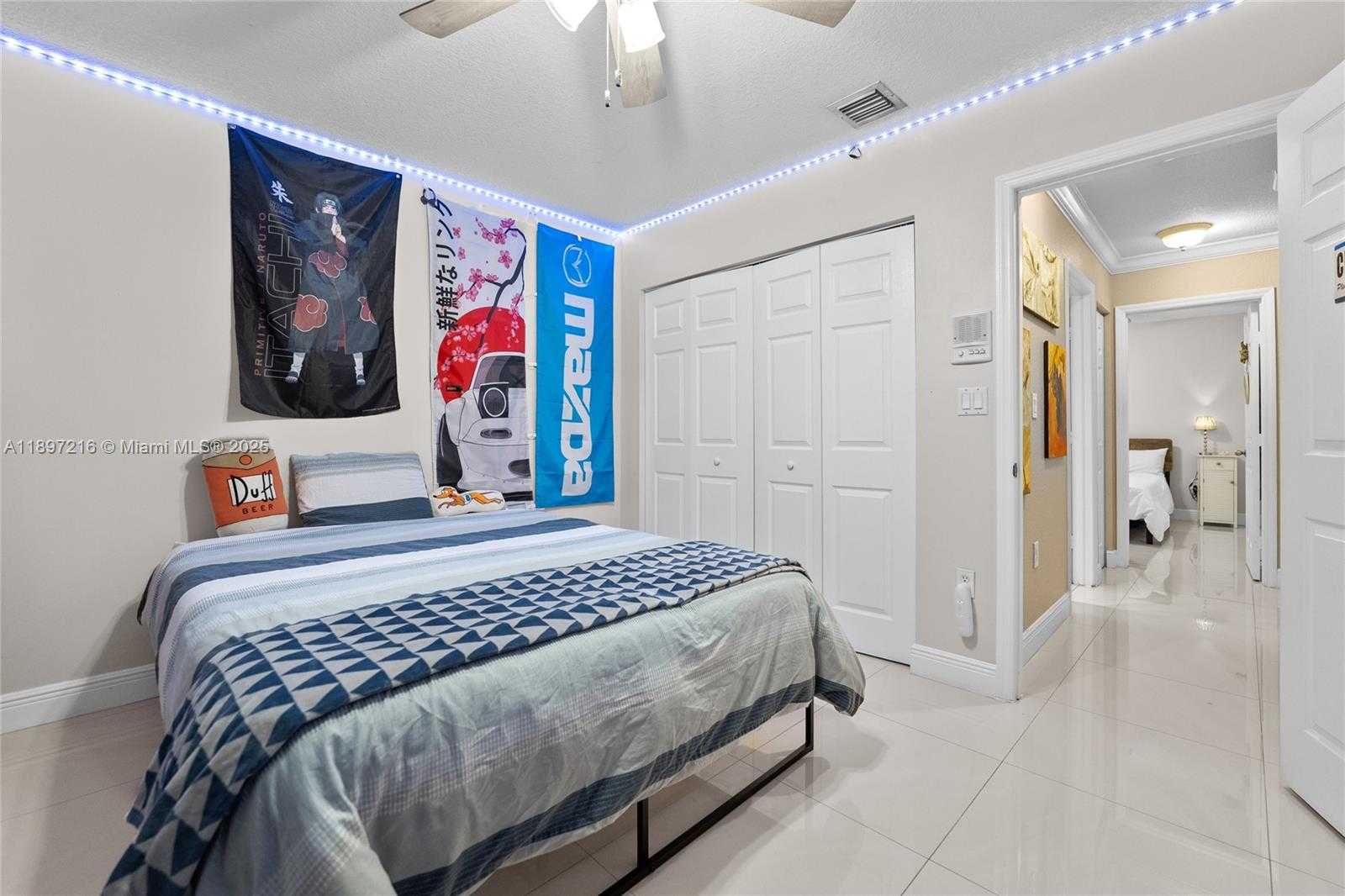 Small Image of 13925 SOUTH WEST 155TH CT #13925, Miami Number 21