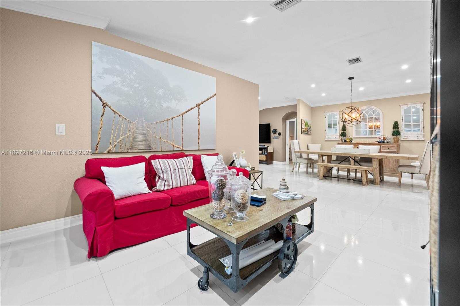 Small Image of 13925 SOUTH WEST 155TH CT #13925, Miami Number 29