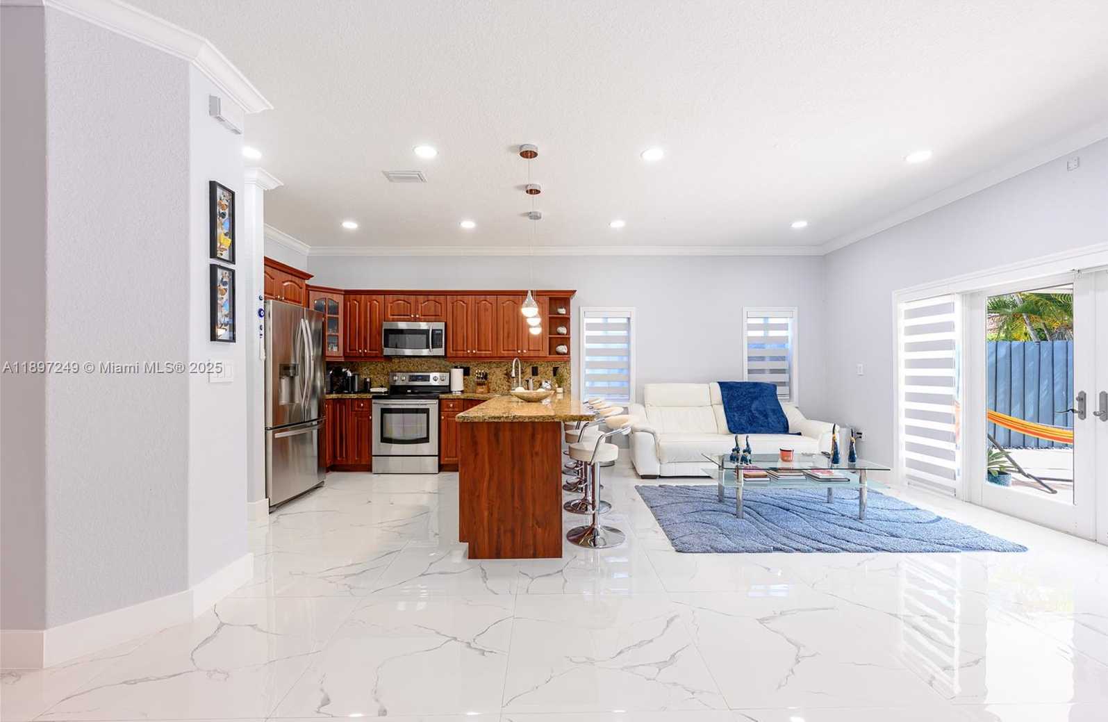 Small Image of 18316 SOUTH WEST 145TH AVE, Miami Number 37
