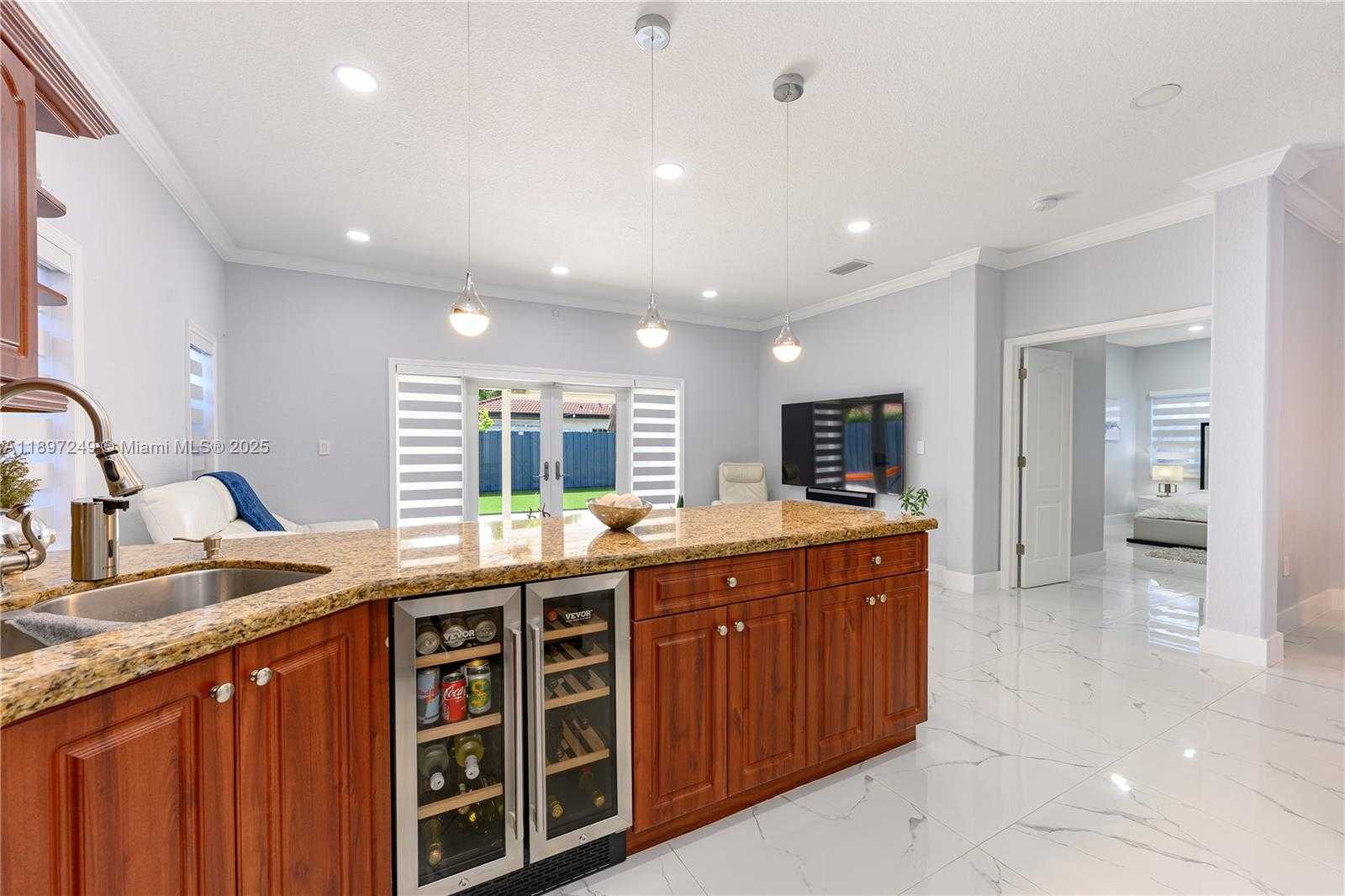 Small Image of 18316 SOUTH WEST 145TH AVE, Miami Number 41