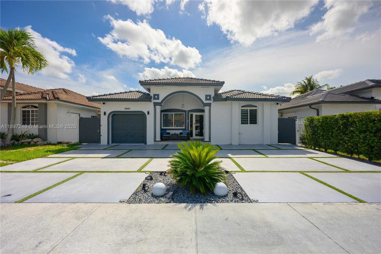 Small Image of 18316 SOUTH WEST 145TH AVE, Miami Number 9