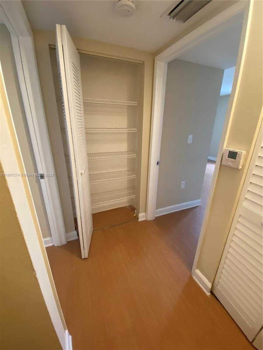Small Image of 6045 NORTH WEST 186TH ST #305, Hialeah Number 10