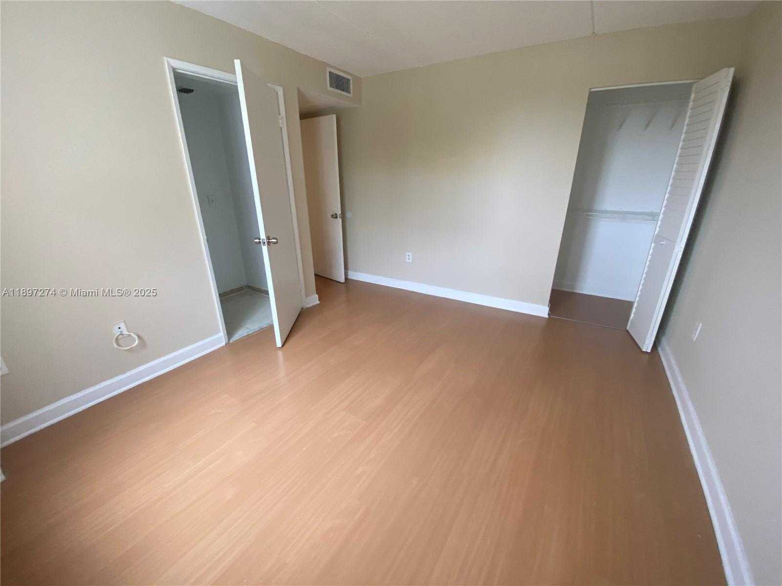 Small Image of 6045 NORTH WEST 186TH ST #305, Hialeah Number 13