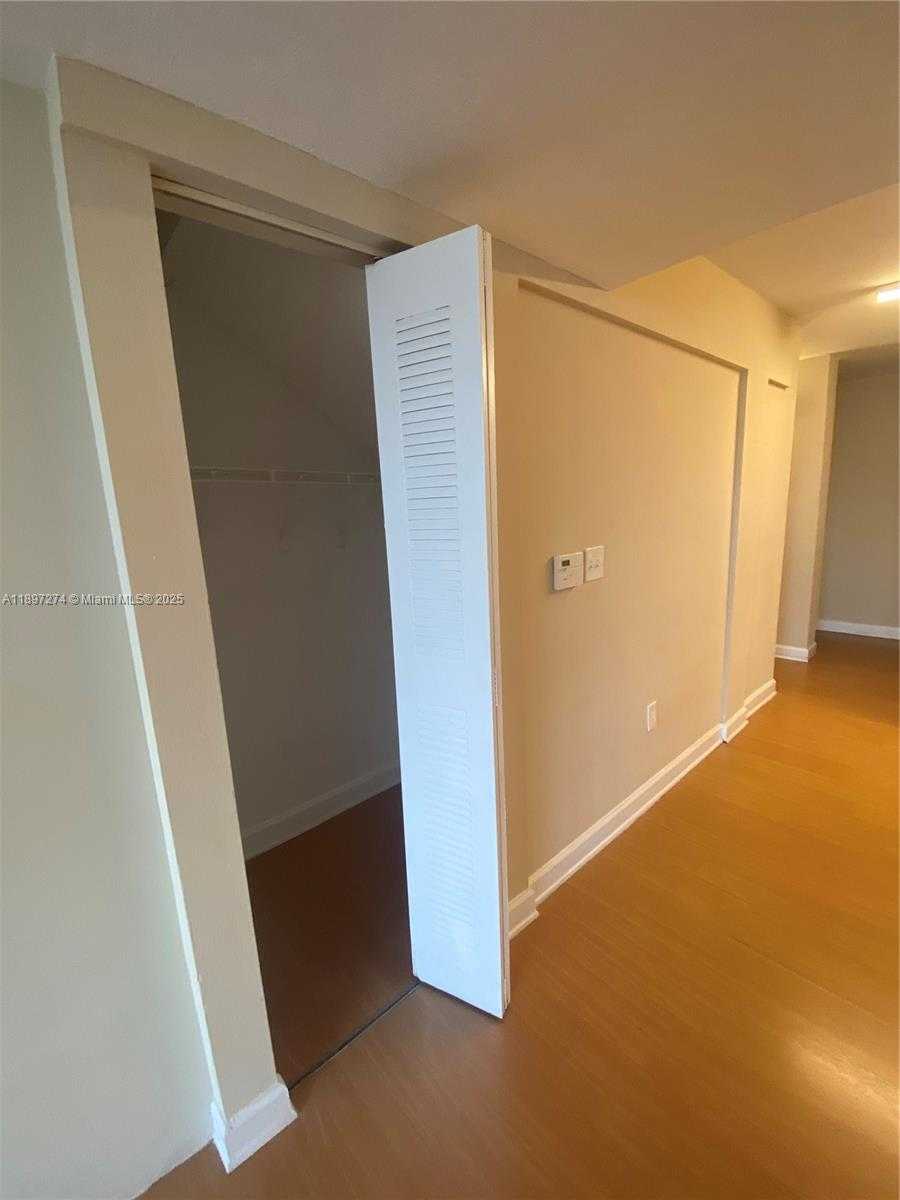 Small Image of 6045 NORTH WEST 186TH ST #305, Hialeah Number 6