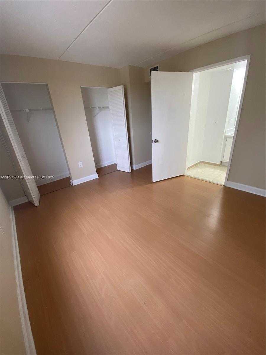 Small Image of 6045 NORTH WEST 186TH ST #305, Hialeah Number 9