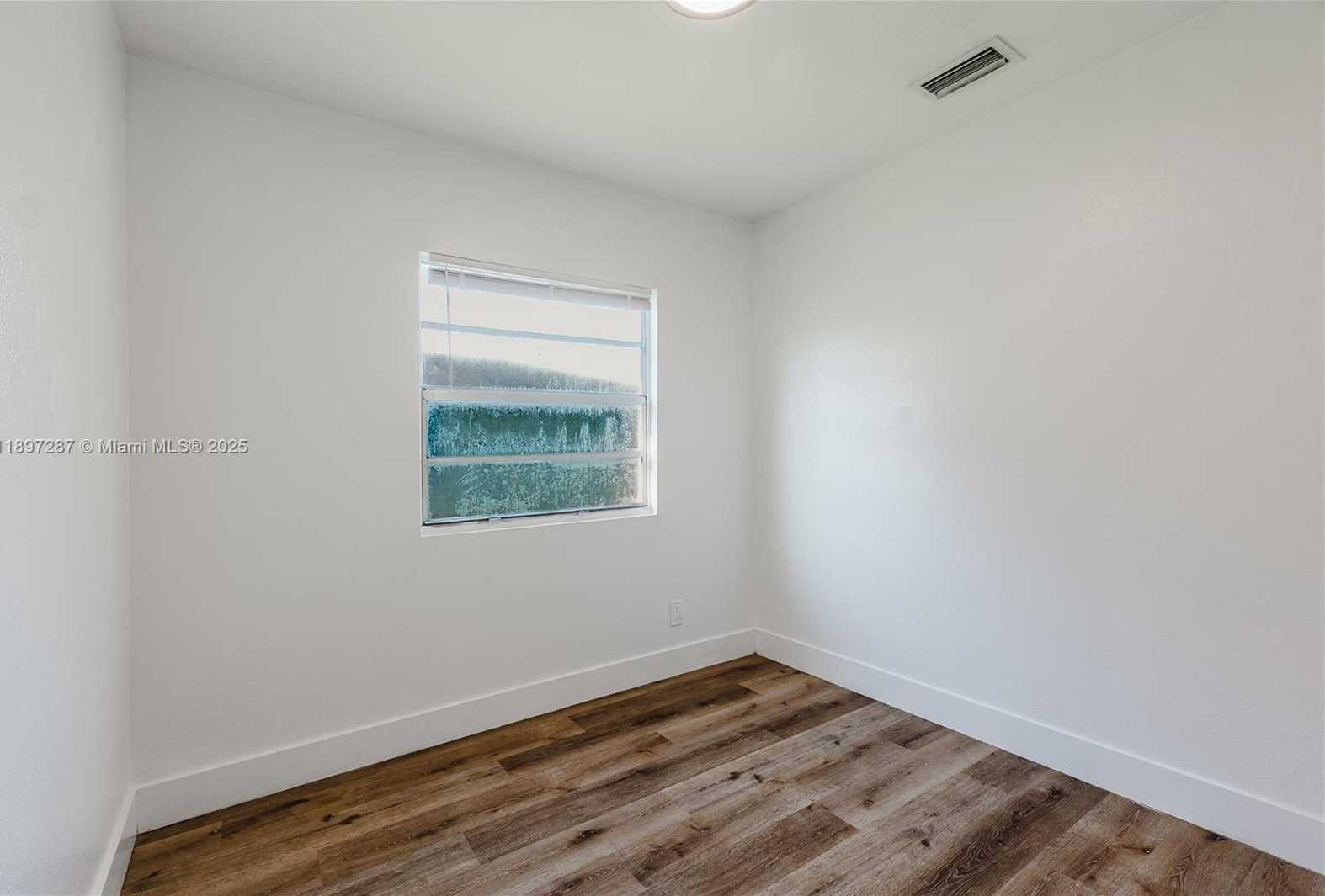 Small Image of 4338 NORTH WEST 24TH AVE, Miami Number 13