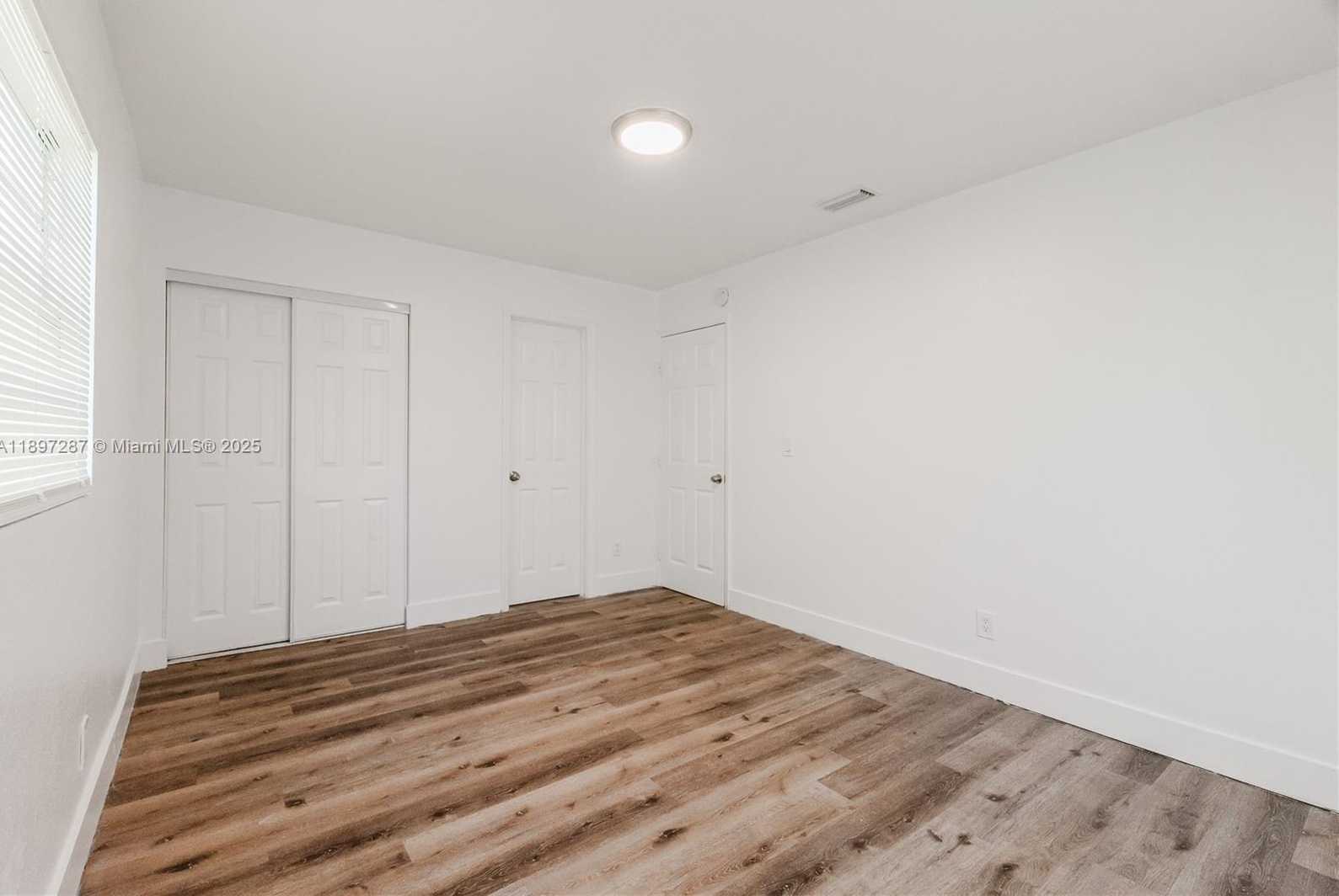 Small Image of 4338 NORTH WEST 24TH AVE, Miami Number 16