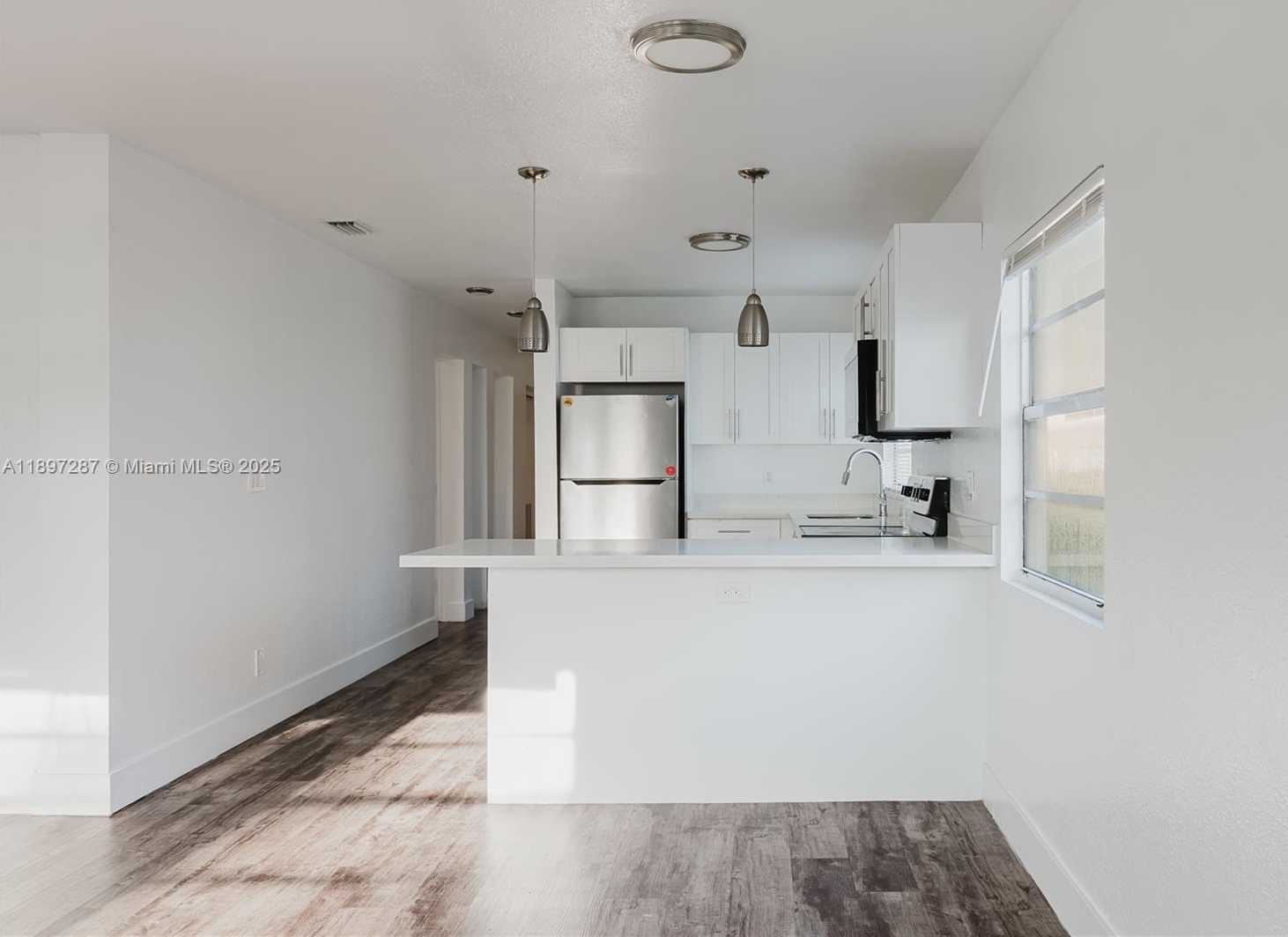 Small Image of 4338 NORTH WEST 24TH AVE, Miami Number 3