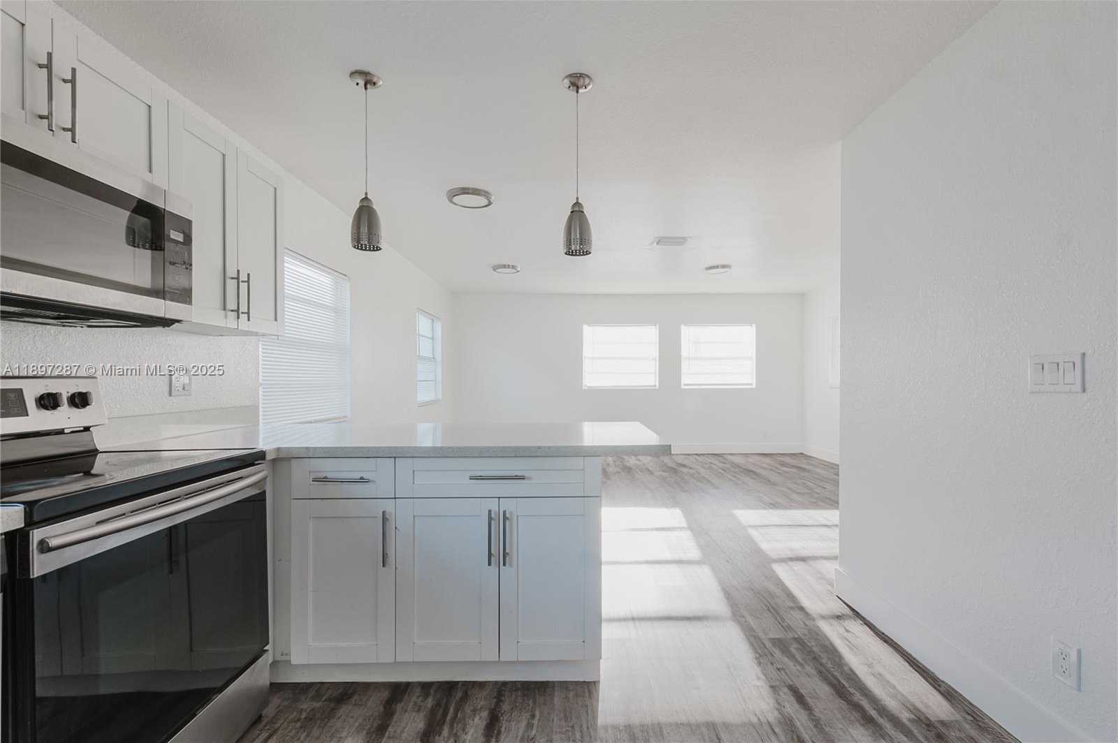 Small Image of 4338 NORTH WEST 24TH AVE, Miami Number 8