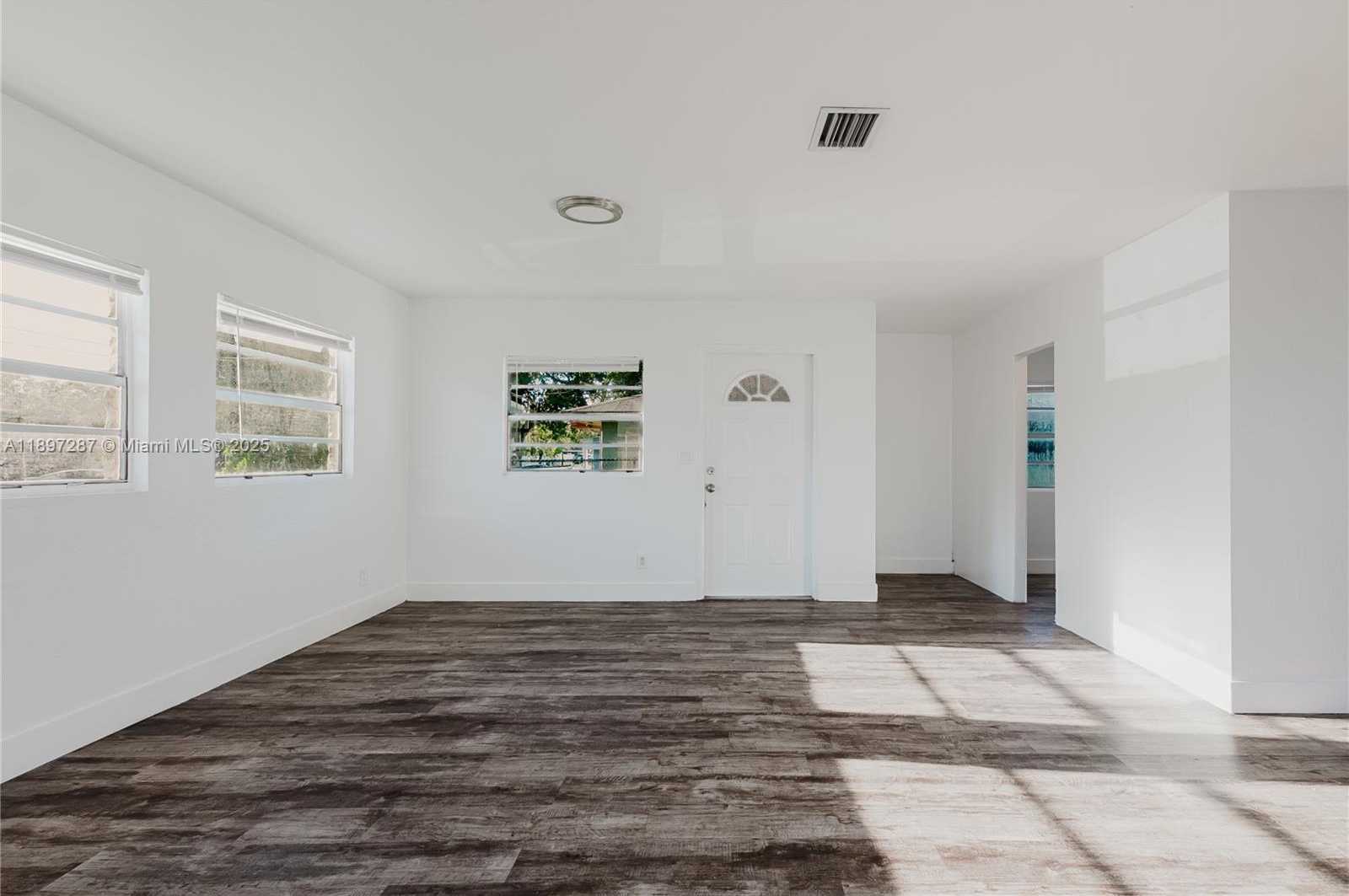 Small Image of 4338 NORTH WEST 24TH AVE, Miami Number 9