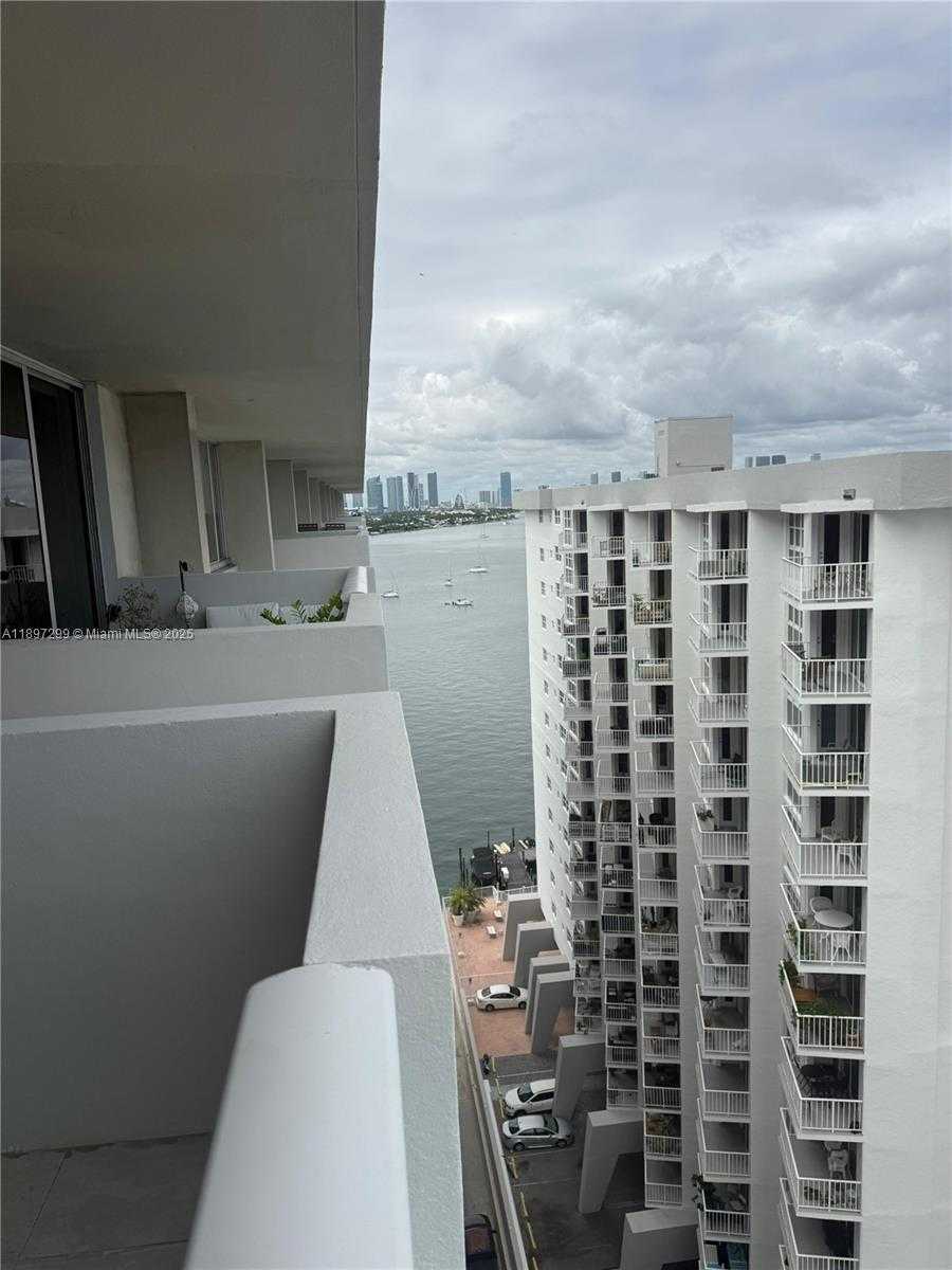 Small Image of 1200 WEST AVE #PH17, Miami Beach Number 8