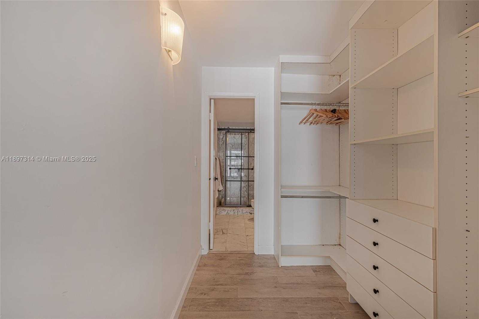 Small Image of 600 NORTH EAST 36TH ST #PH1, Miami Number 17