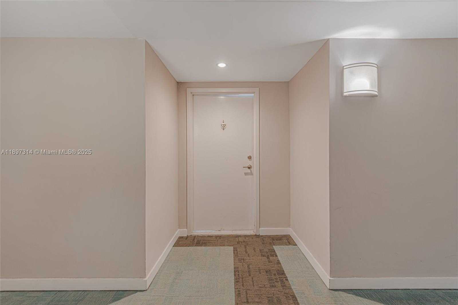 Small Image of 600 NORTH EAST 36TH ST #PH1, Miami Number 22