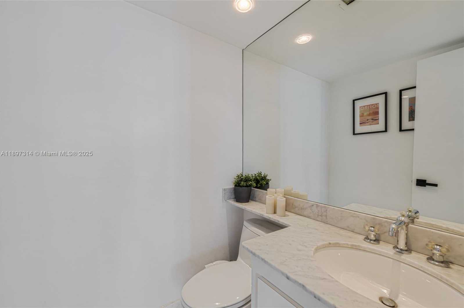 Small Image of 600 NORTH EAST 36TH ST #PH1, Miami Number 5