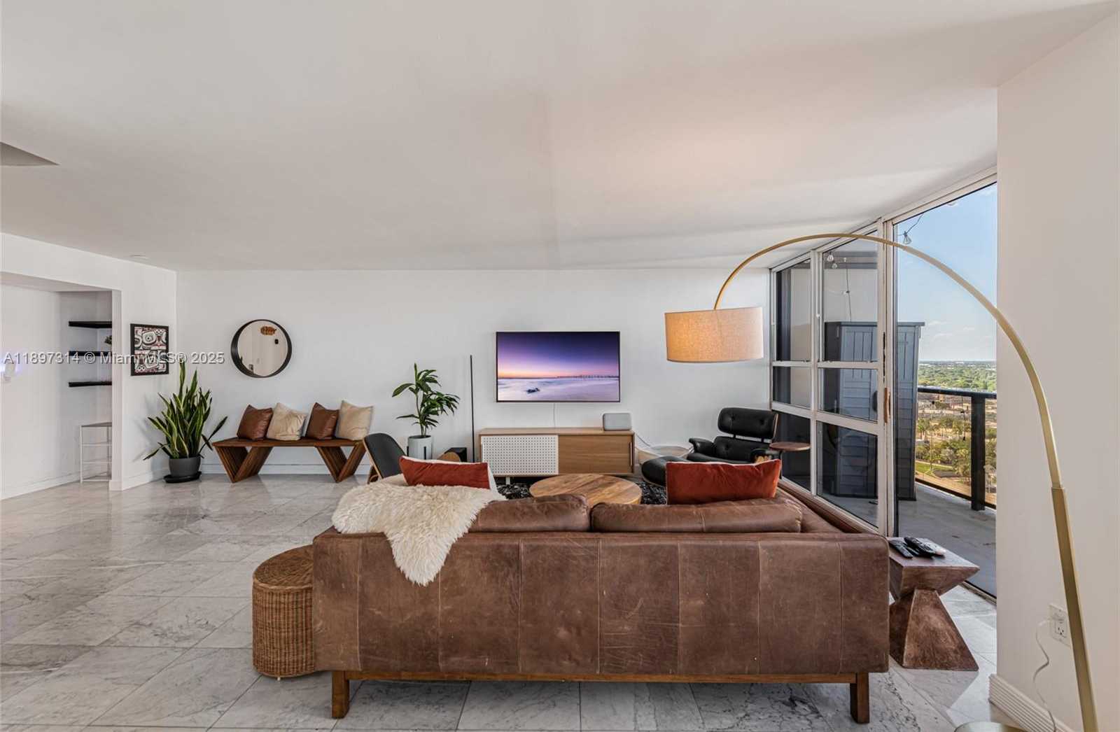 Small Image of 600 NORTH EAST 36TH ST #PH1, Miami Number 8