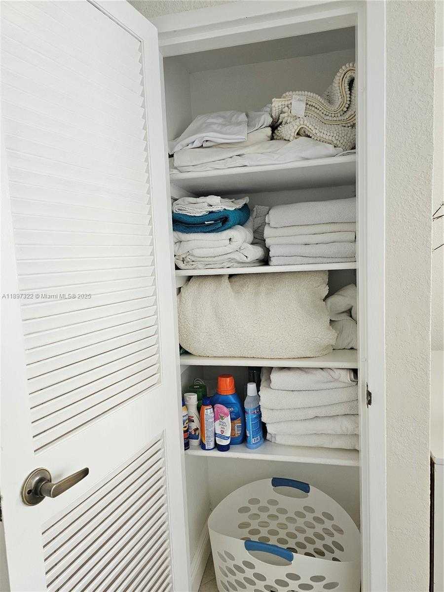 Small Image of 2501 SOUTH OCEAN DR (SEASON) #637, Hollywood Number 22