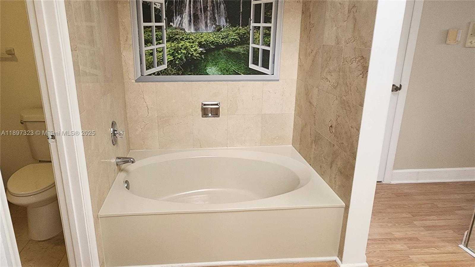 Small Image of 10628 SOUTH WEST 118TH PL #10628, Miami Number 26