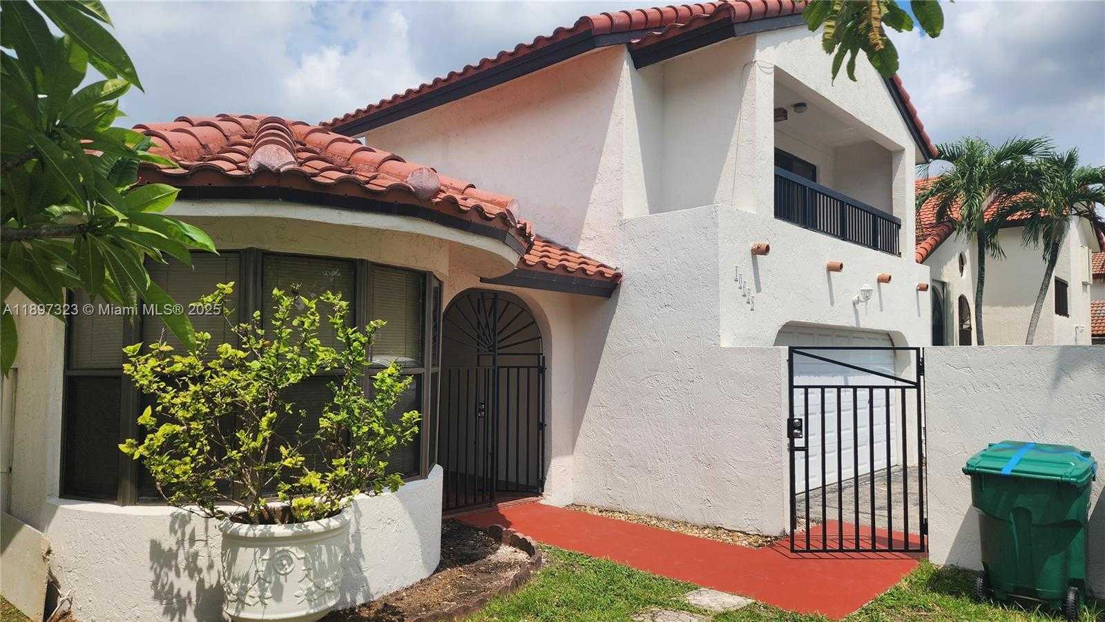 Small Image of 10628 SOUTH WEST 118TH PL #10628, Miami Number 44