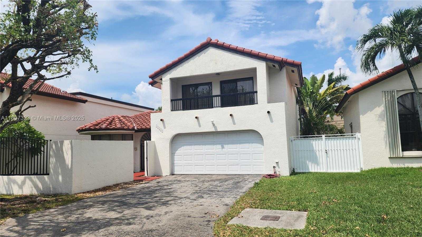 Small Image of 10628 SOUTH WEST 118TH PL #10628, Miami Number 47