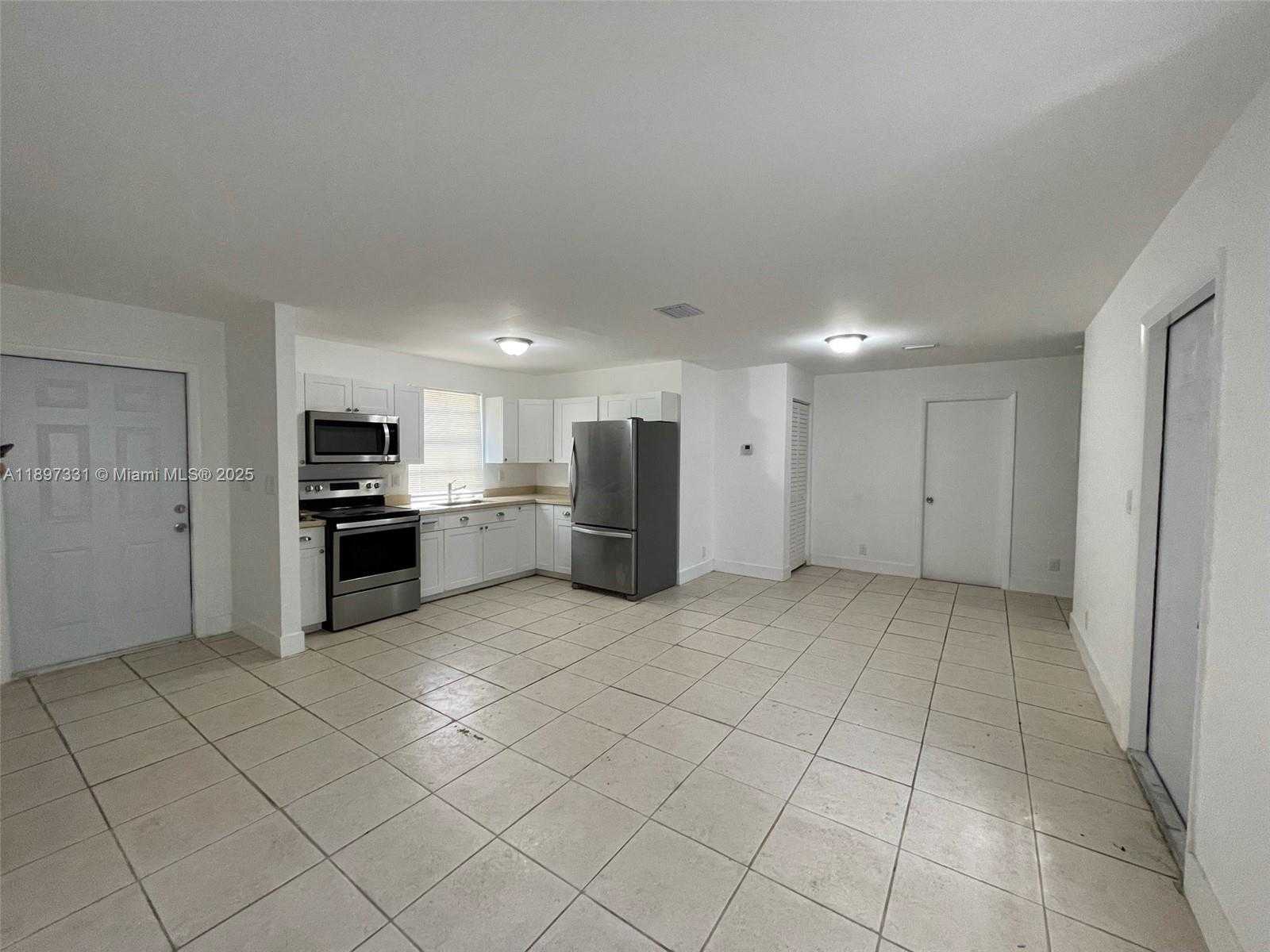 Small Image of 1842 MADISON ST #1, Hollywood Number 25