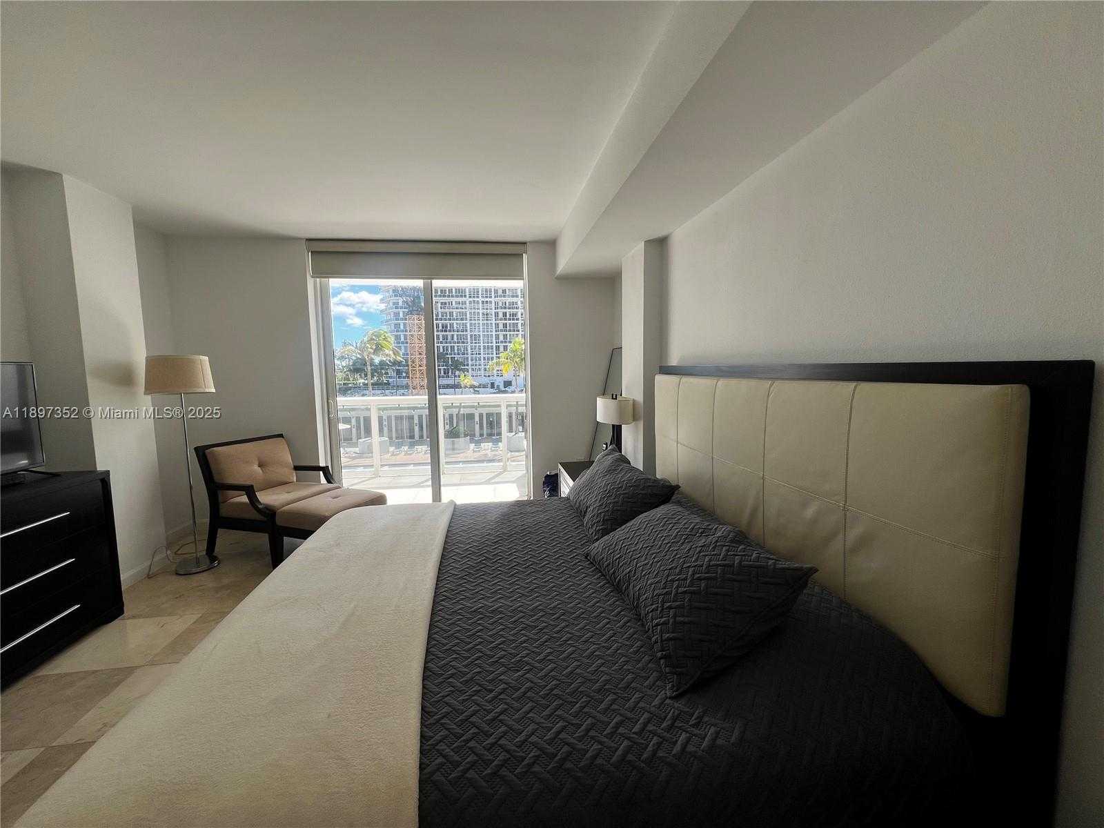 Small Image of 10275 COLLINS AVE #214, Bal Harbour Number 10
