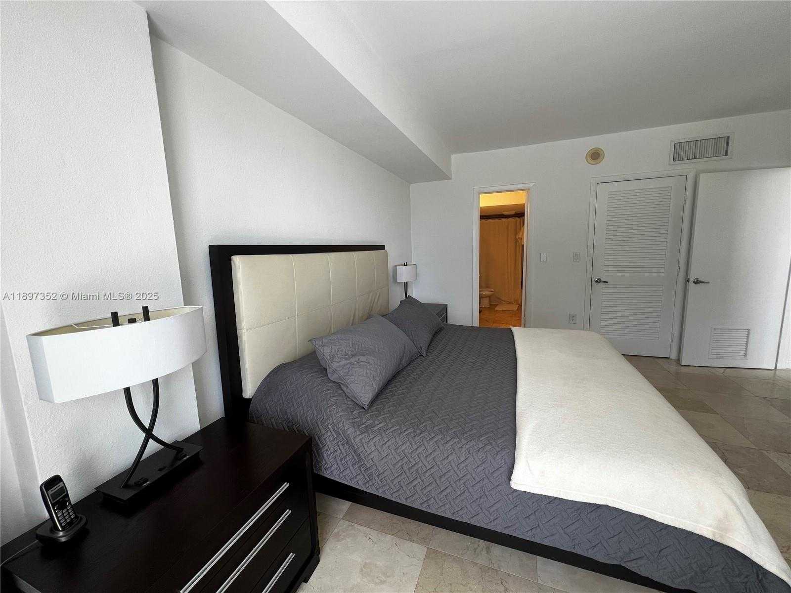 Small Image of 10275 COLLINS AVE #214, Bal Harbour Number 12