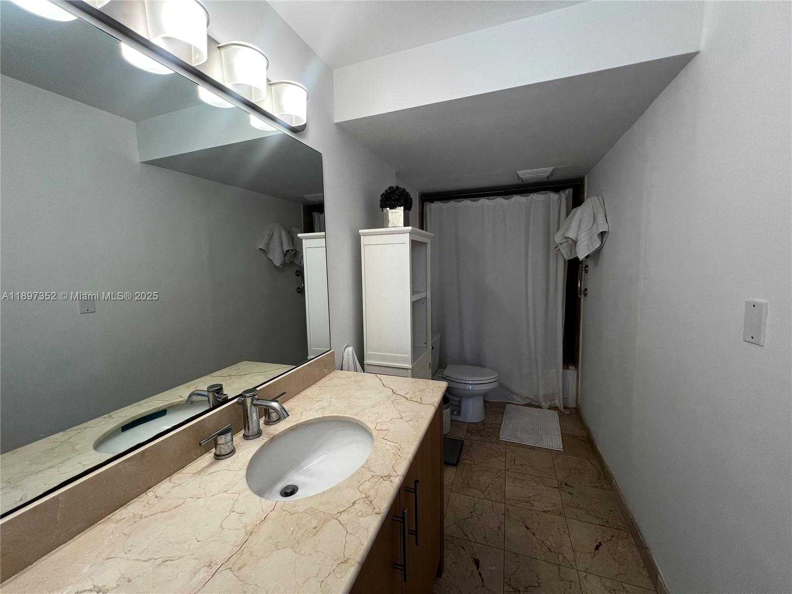 Small Image of 10275 COLLINS AVE #214, Bal Harbour Number 13