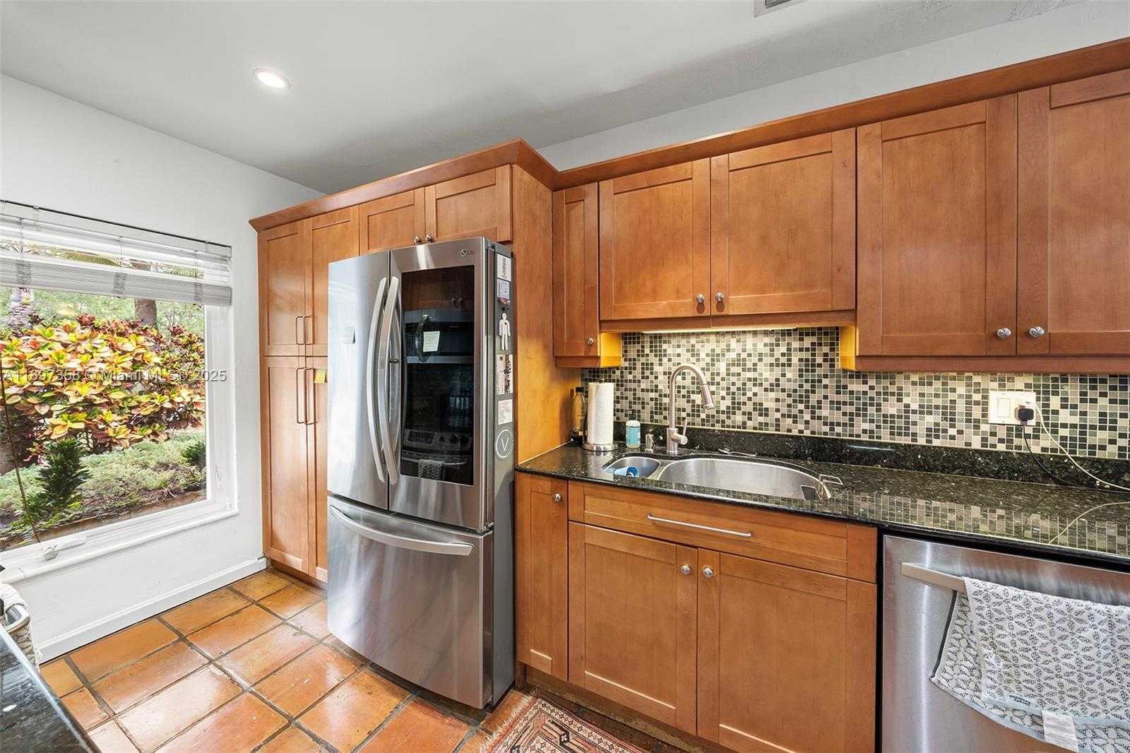 Small Image of 614 SAN SERVANDO AVE, Coral Gables Number 12