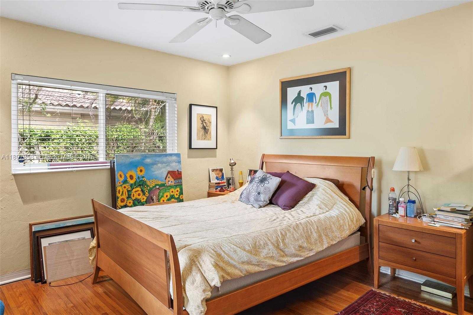 Small Image of 614 SAN SERVANDO AVE, Coral Gables Number 23