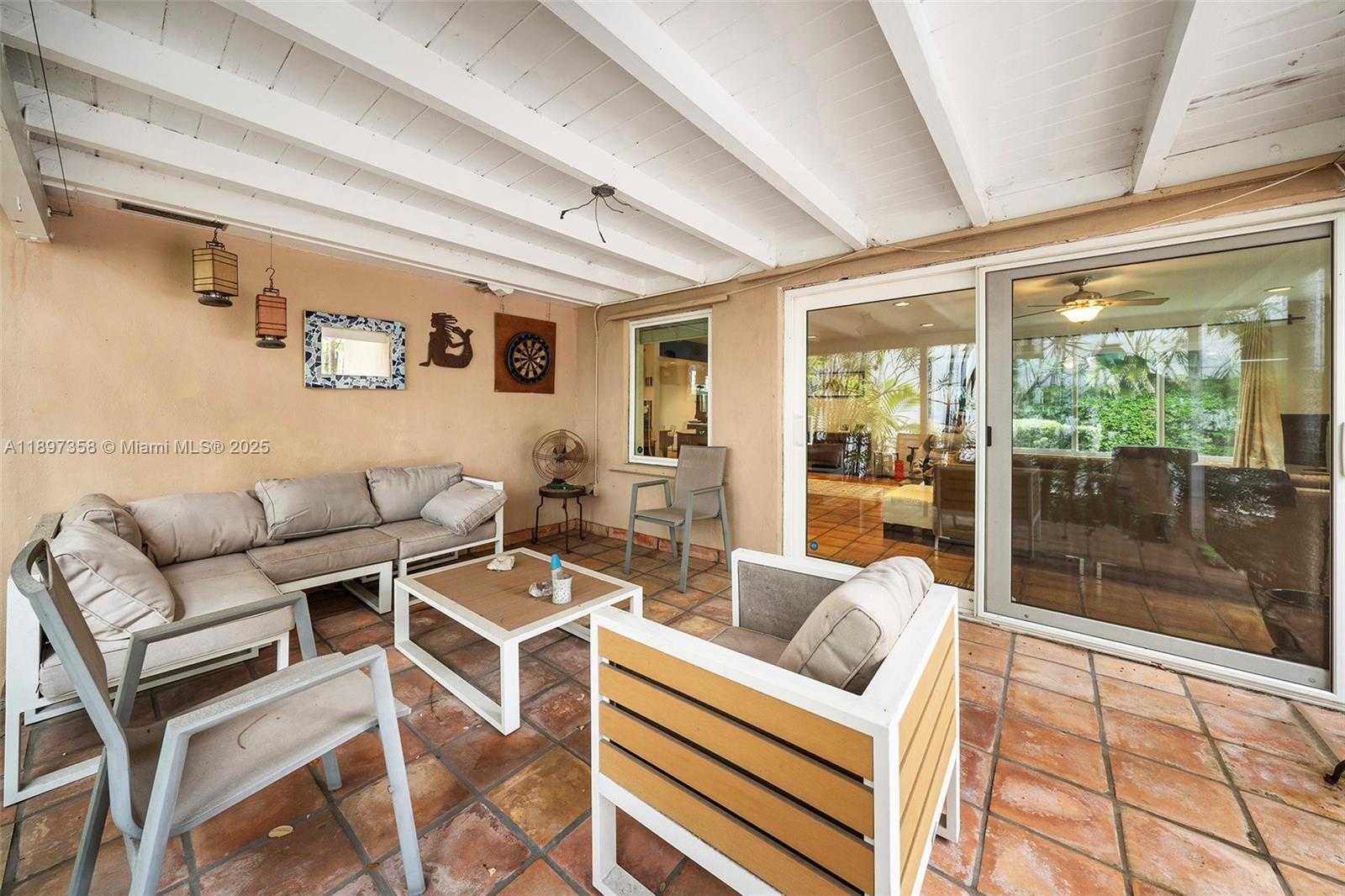 Small Image of 614 SAN SERVANDO AVE, Coral Gables Number 31