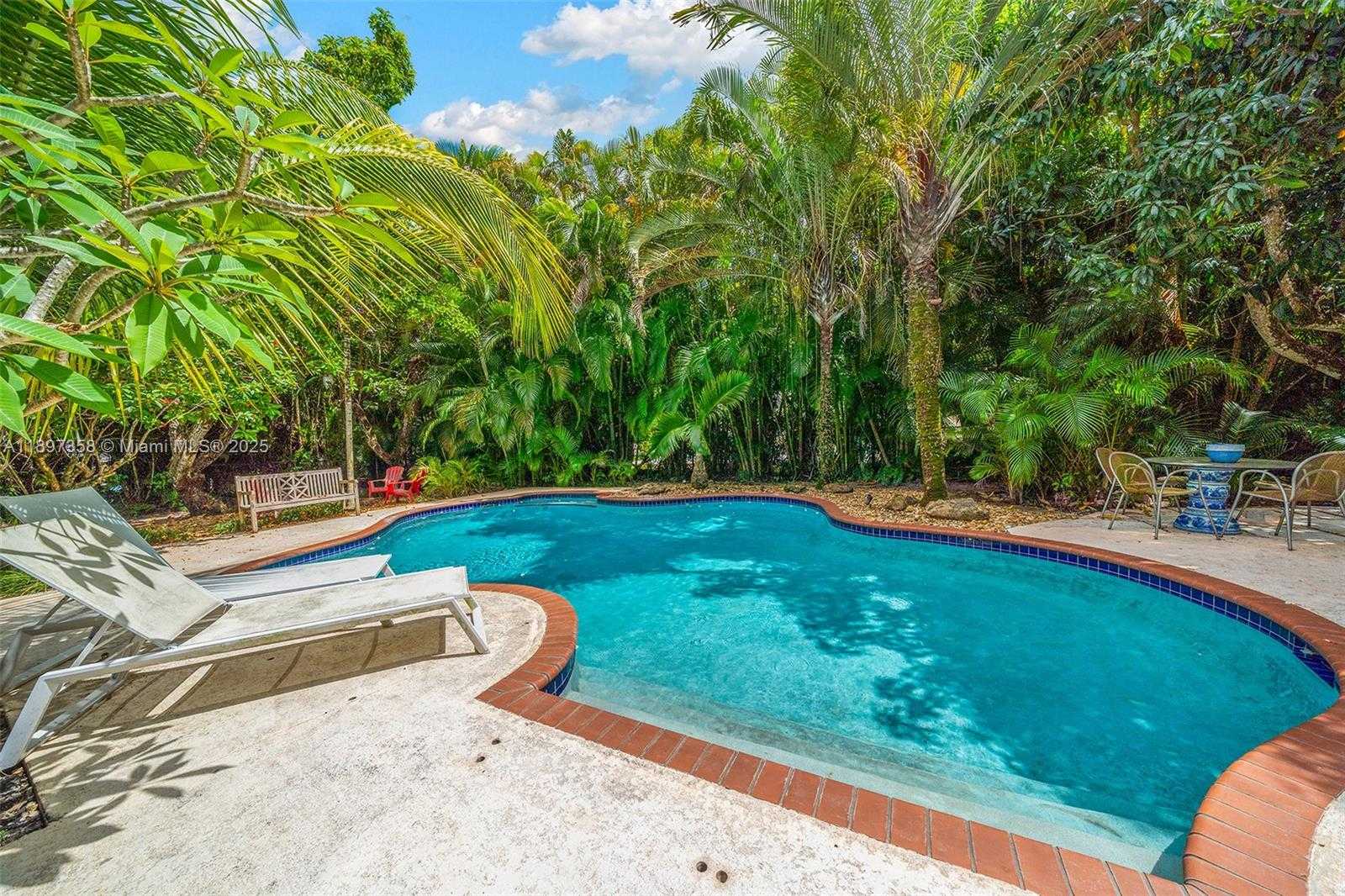 Small Image of 614 SAN SERVANDO AVE, Coral Gables Number 36