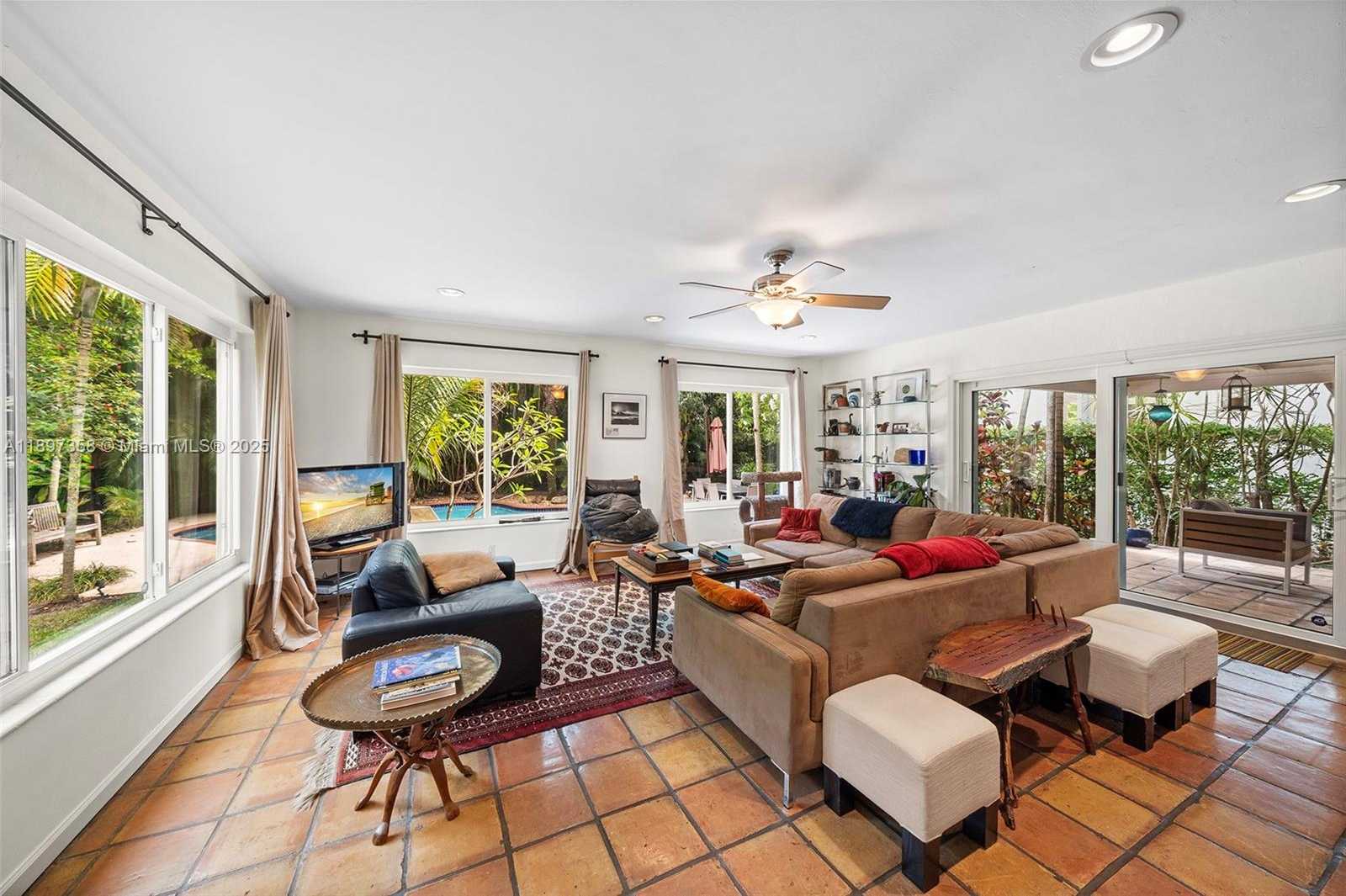 Small Image of 614 SAN SERVANDO AVE, Coral Gables Number 6