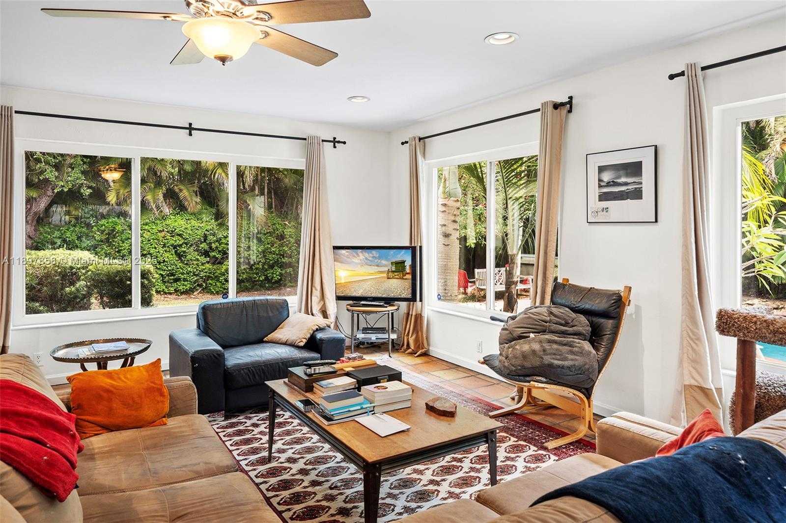 Small Image of 614 SAN SERVANDO AVE, Coral Gables Number 7