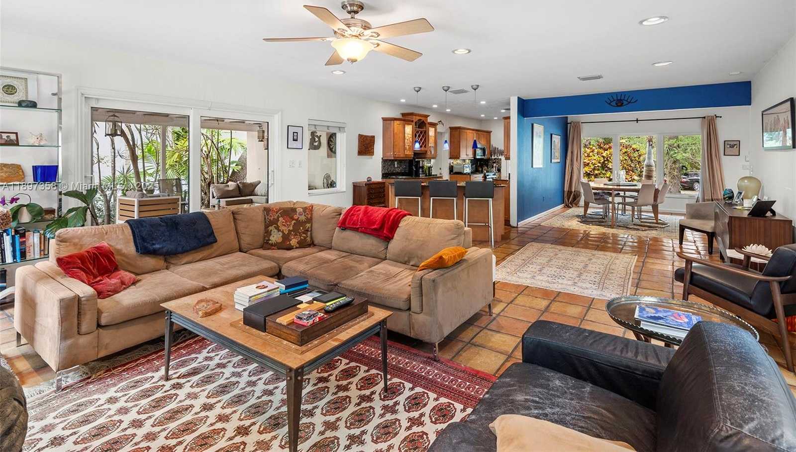 Small Image of 614 SAN SERVANDO AVE, Coral Gables Number 8