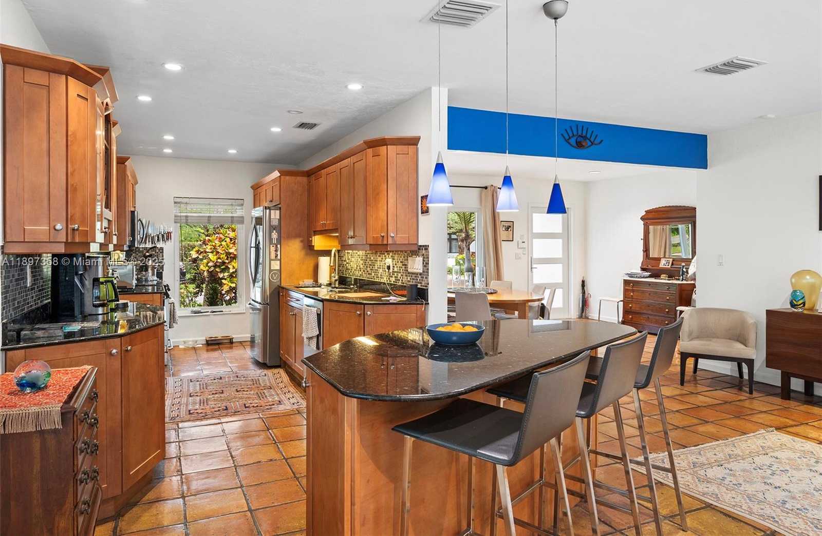 Small Image of 614 SAN SERVANDO AVE, Coral Gables Number 9