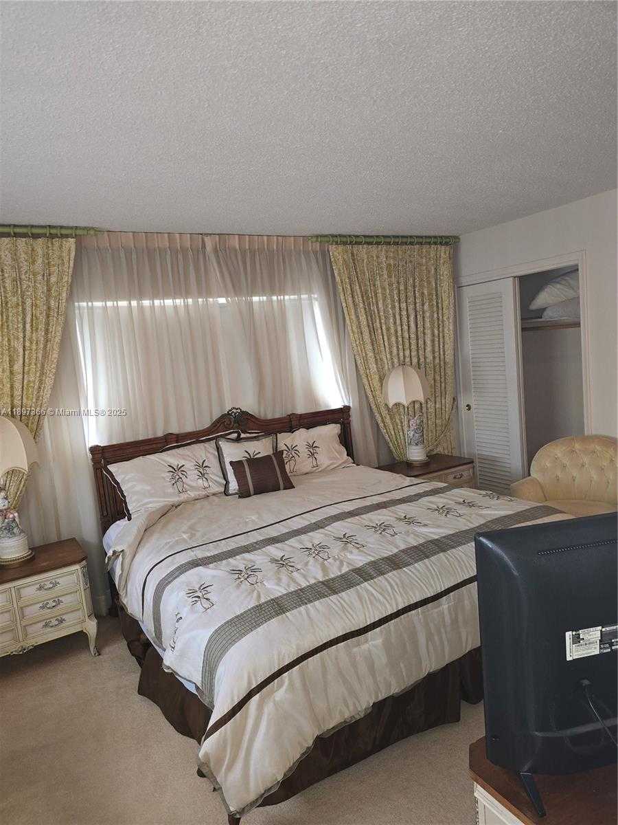 Small Image of 609 NORTH EAST 14TH AVE #701, Hallandale Beach Number 7