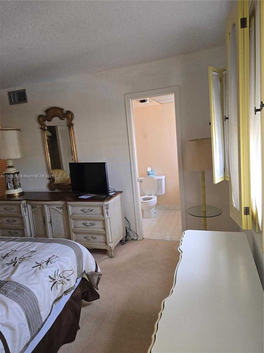 Small Image of 609 NORTH EAST 14TH AVE #701, Hallandale Beach Number 9