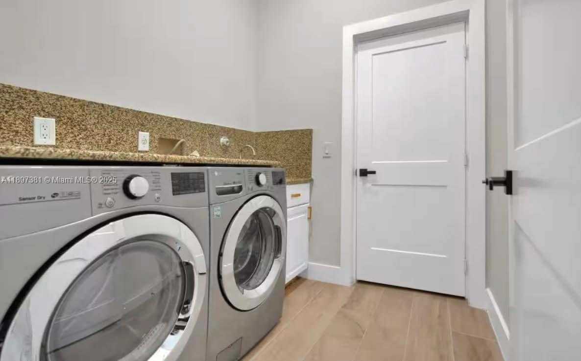 Small Image of 3409 DIANE DR, Boynton Beach Number 13