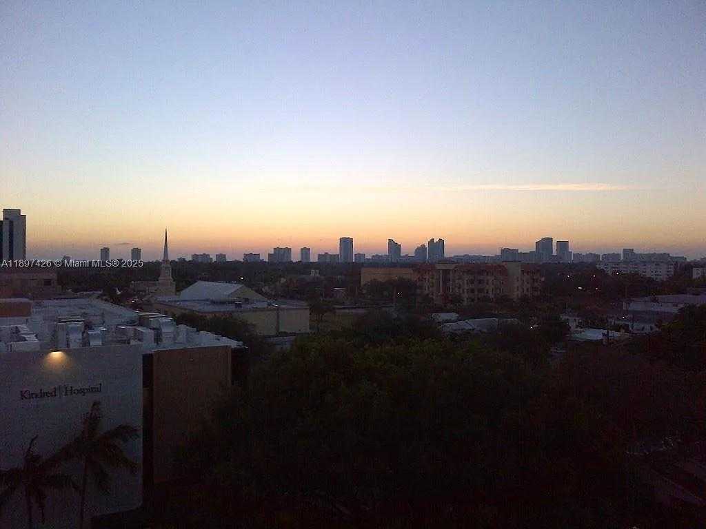 Small Image of 1919 VAN BUREN ST #719A, Hollywood Number 18