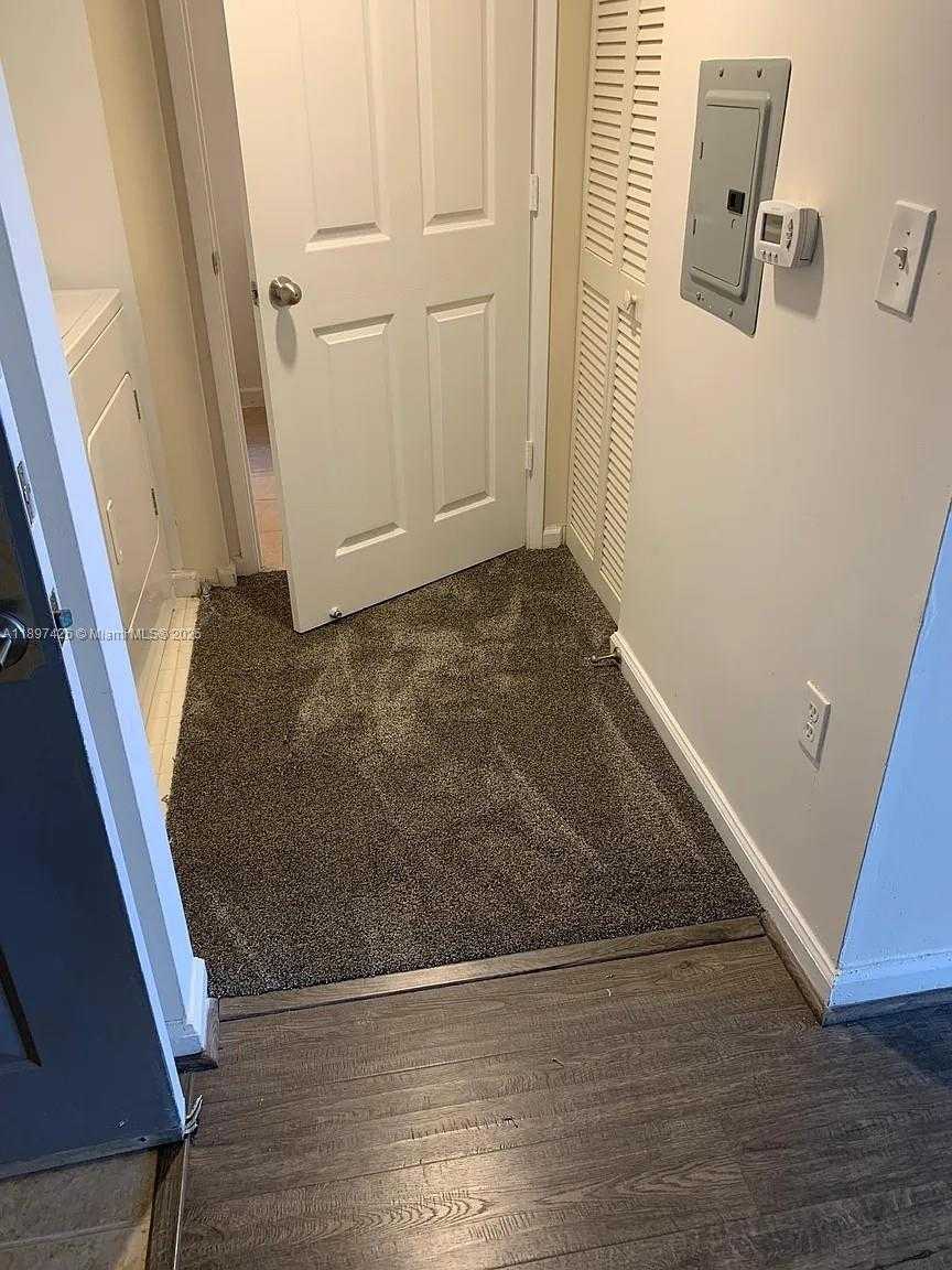 Small Image of 1919 VAN BUREN ST #719A, Hollywood Number 6