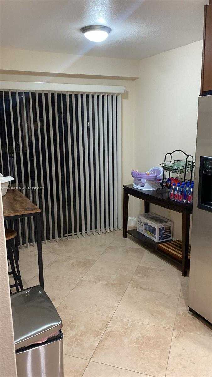 Small Image of 1634 NORTH 15TH TERRACE, Hollywood Number 27