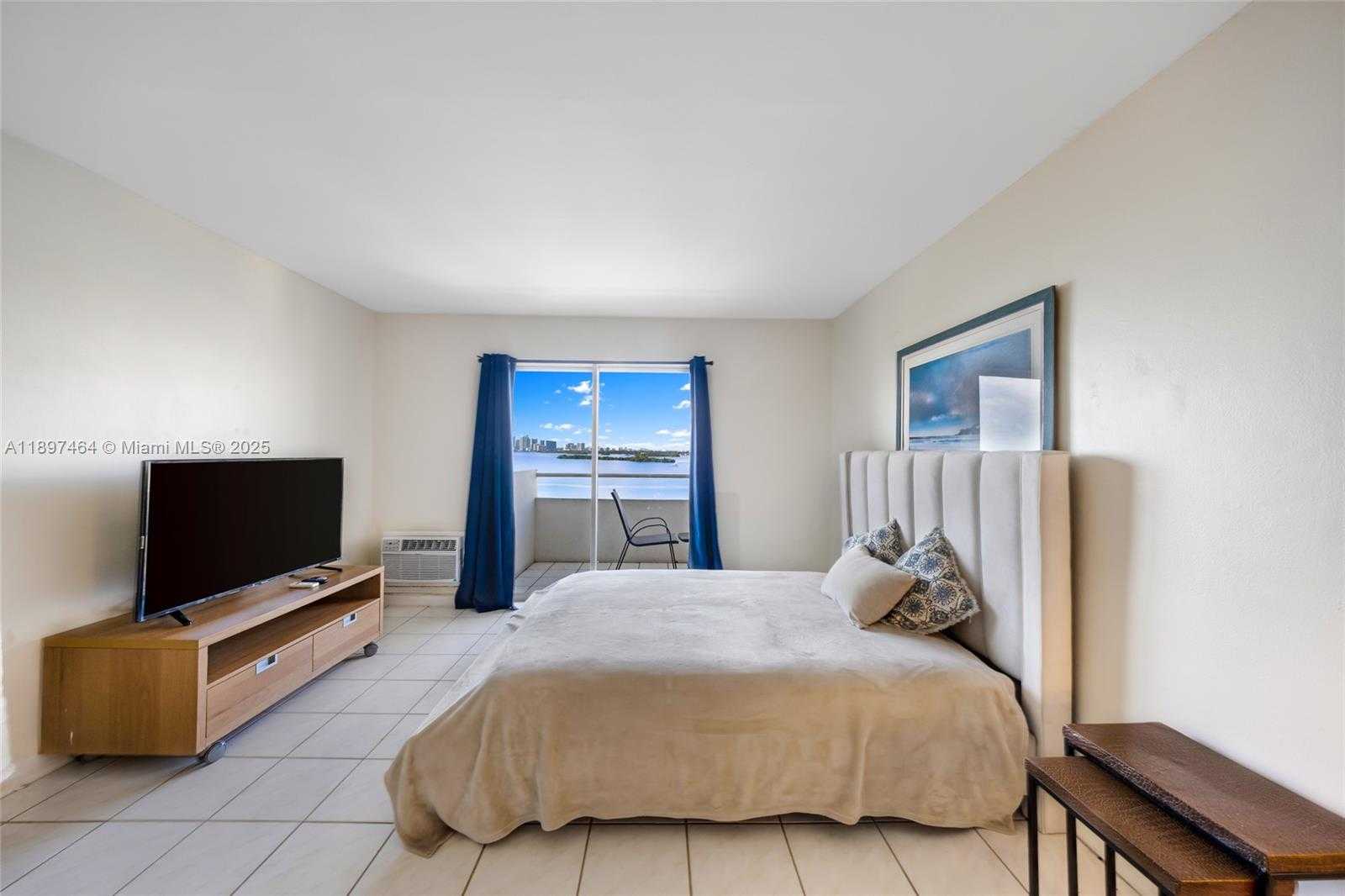 Small Image of 7904 WEST DR #1010, North Bay Village Number 10