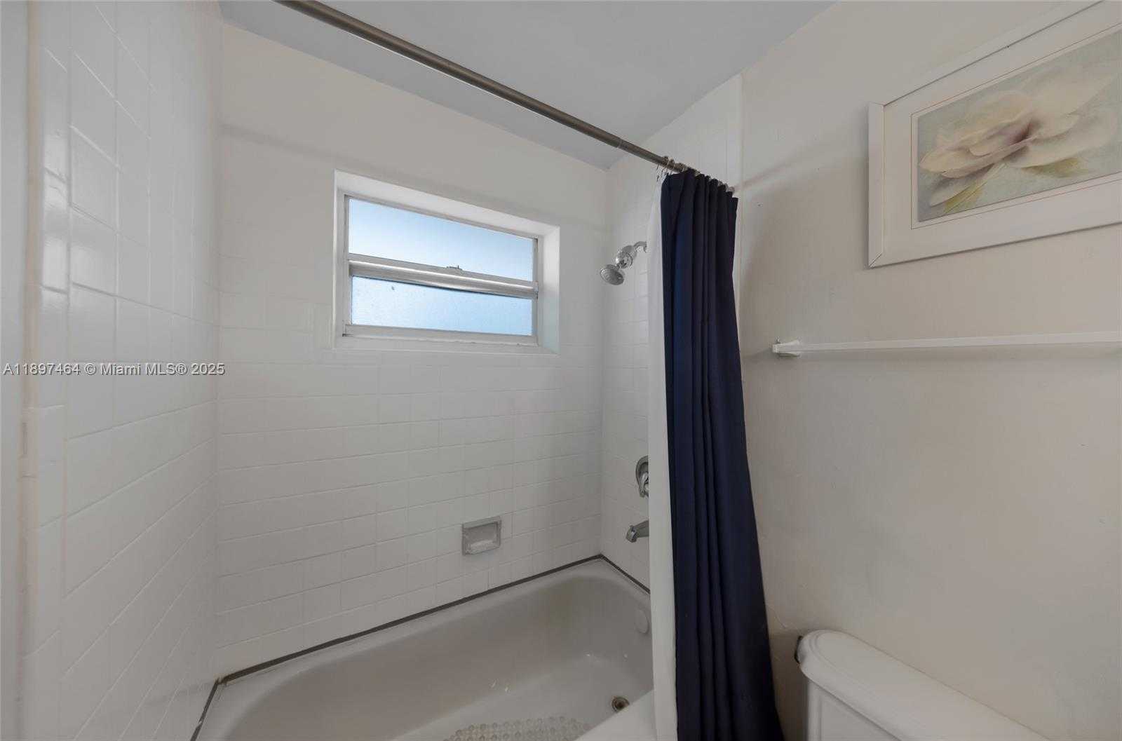 Small Image of 7904 WEST DR #1010, North Bay Village Number 15