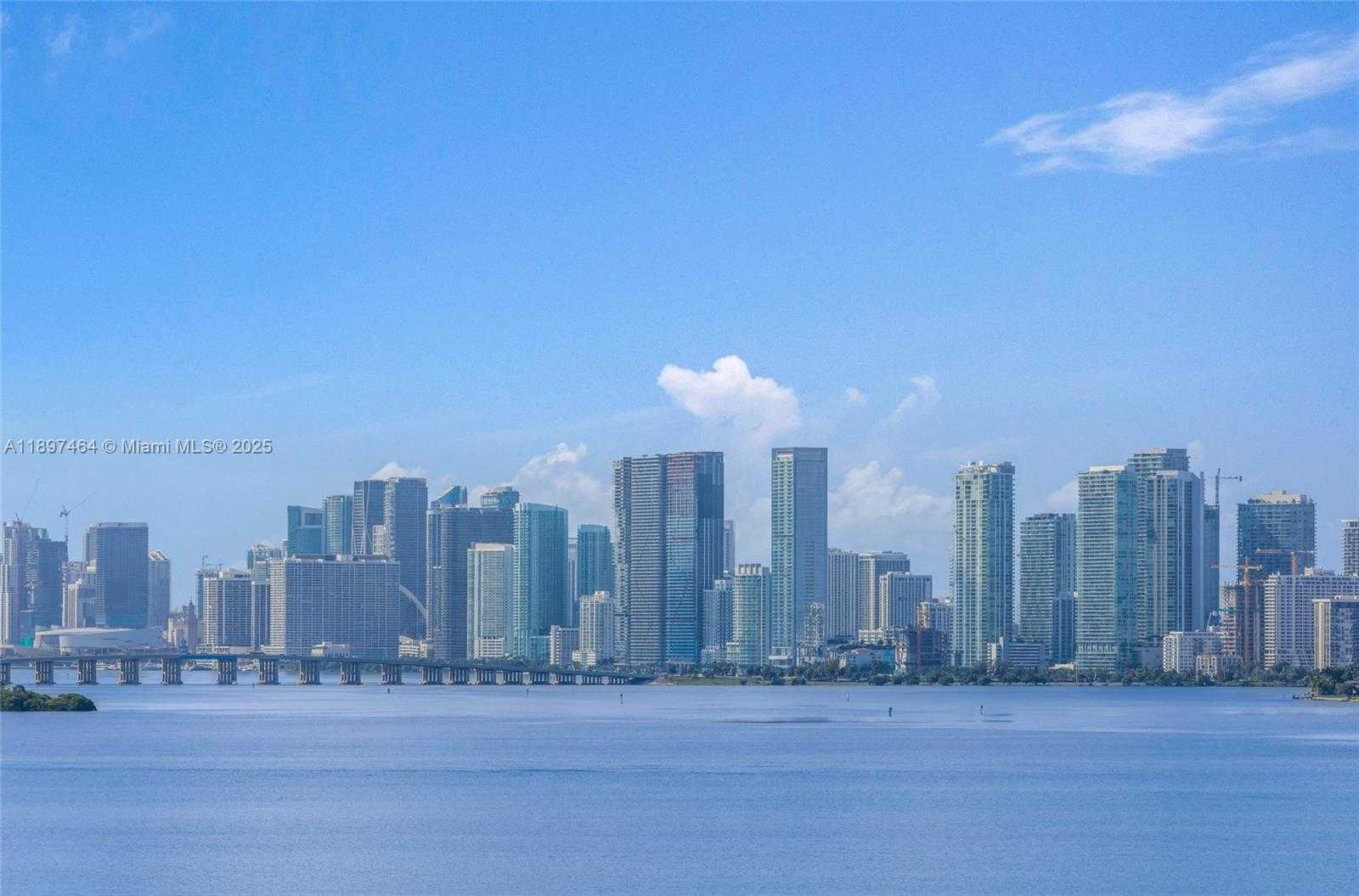 Small Image of 7904 WEST DR #1010, North Bay Village Number 22