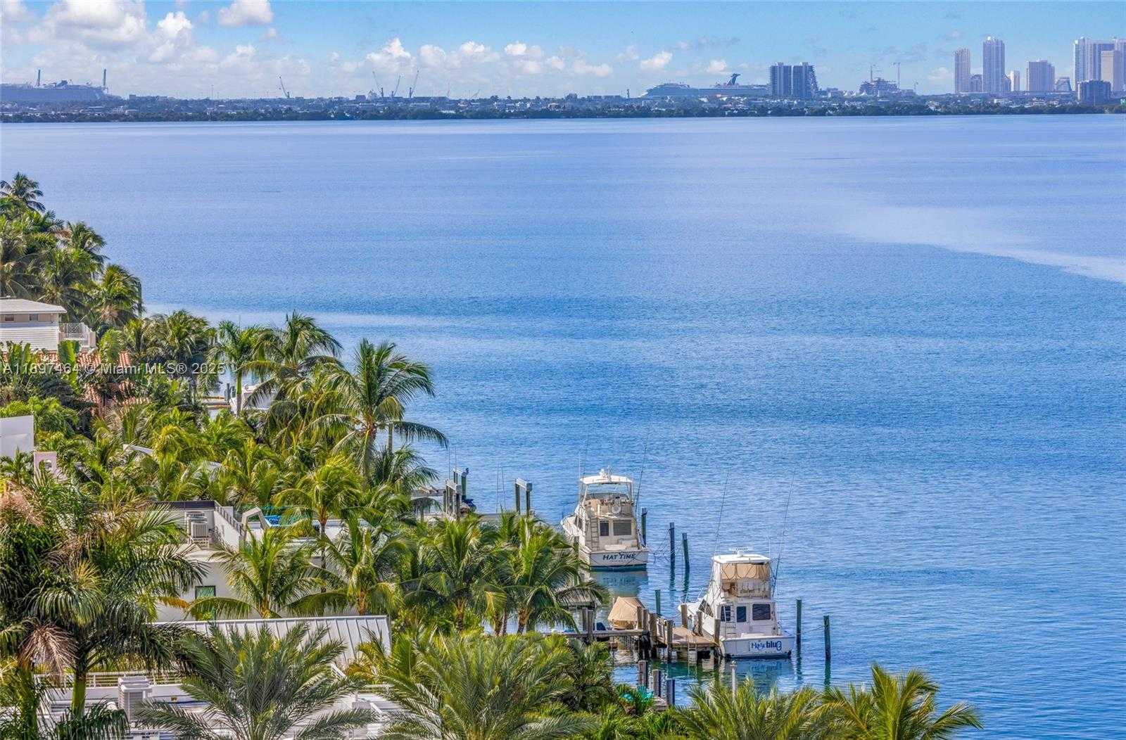 Small Image of 7904 WEST DR #1010, North Bay Village Number 25