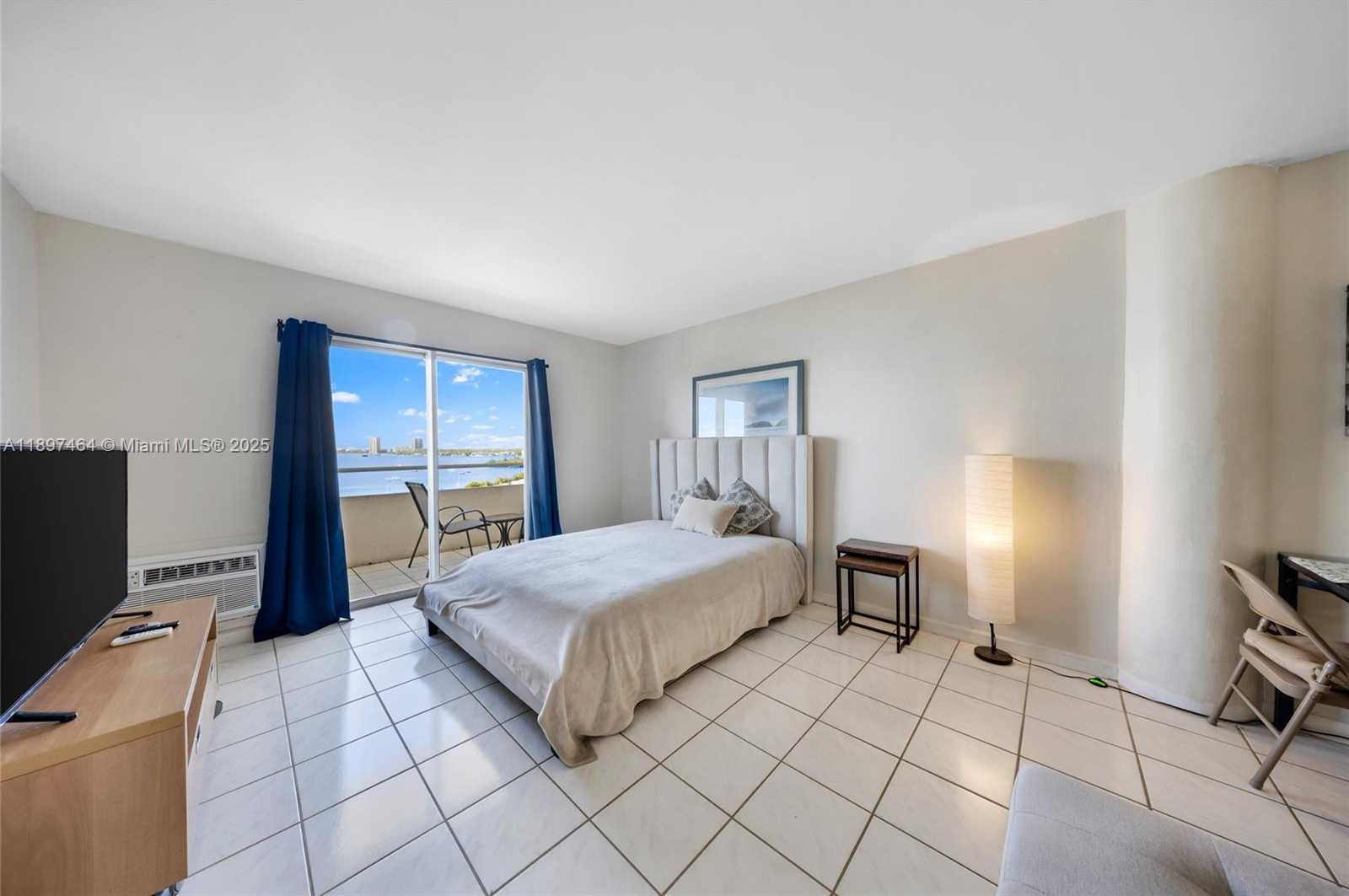 Small Image of 7904 WEST DR #1010, North Bay Village Number 6