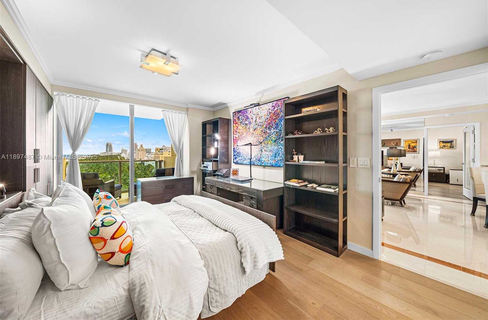 Small Image of 1455 OCEAN DR #1003, Miami Beach Number 29