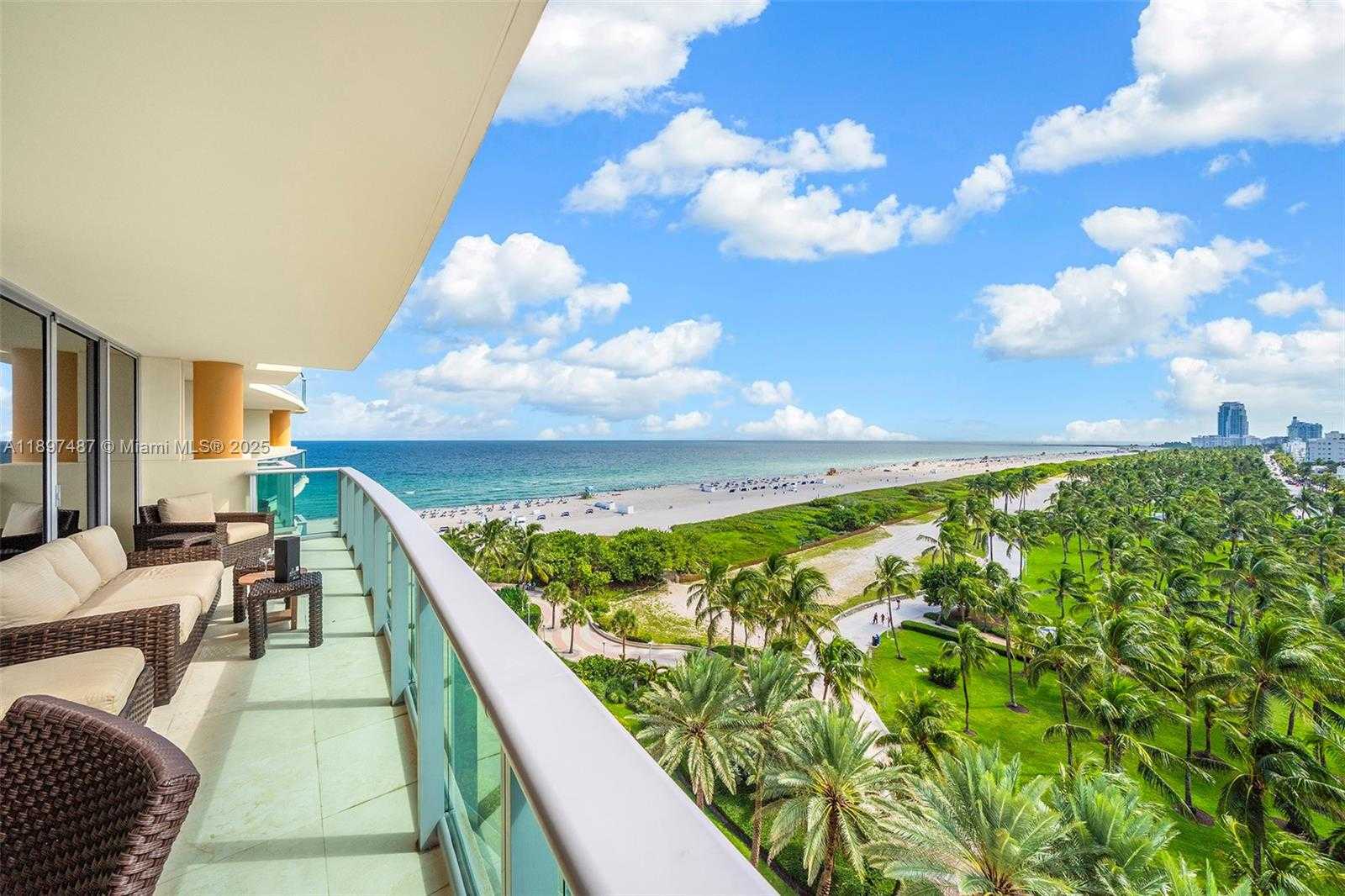 Small Image of 1455 OCEAN DR #1003, Miami Beach Number 37