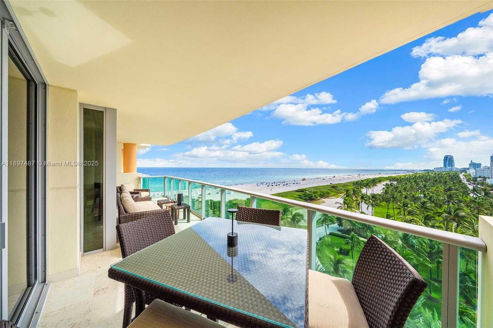 Small Image of 1455 OCEAN DR #1003, Miami Beach Number 38
