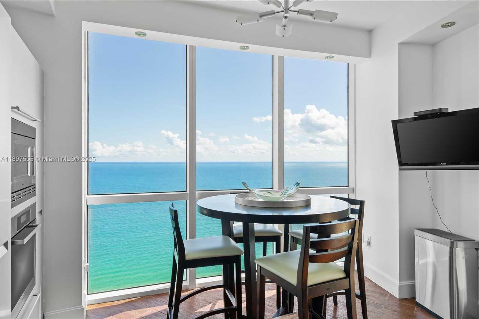 Small Image of 18201 COLLINS AVE #4209, Sunny Isles Beach Number 7